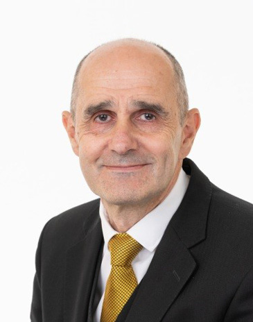 Neil Dowse - Driver/Bearer